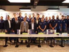 Fenerbahçe Medicana Erkek Voleybol Takımı’ndan Magdeburger Sigorta’ya Ziyaret
