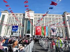 ZEYNEBİYE CAMİİ HİZMETE AÇILDI